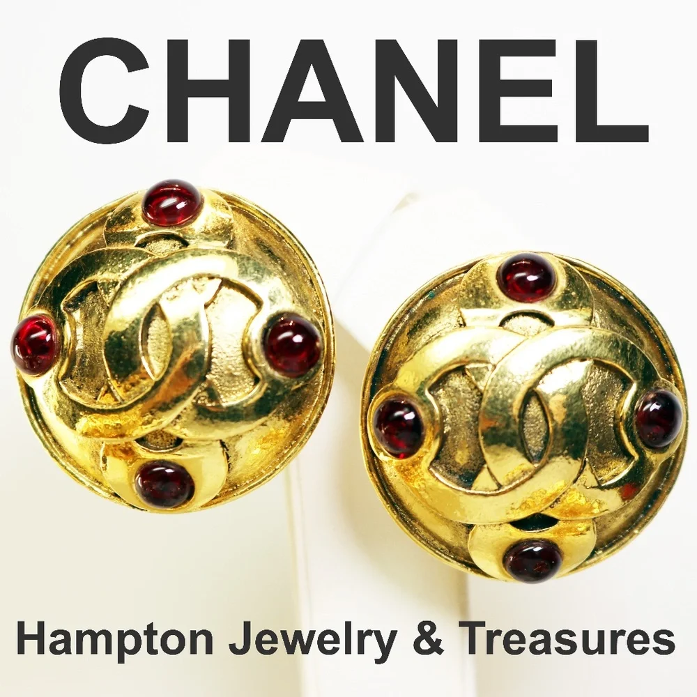 Chanel CC Logo Gripoix Ruby Red Glass Embellished Vintage Clip-on Earrings EUC